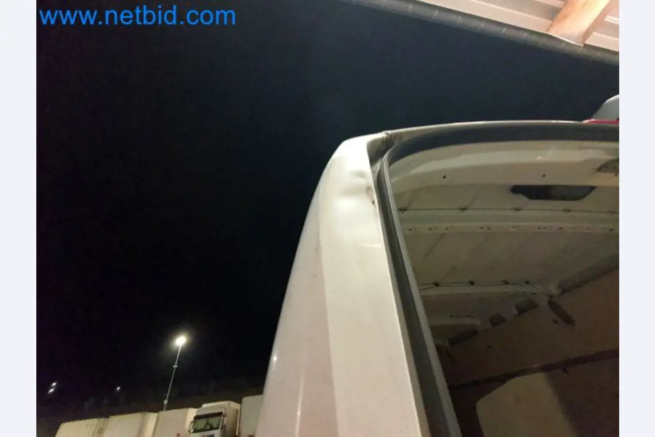 Přepravce balíkové služby-47