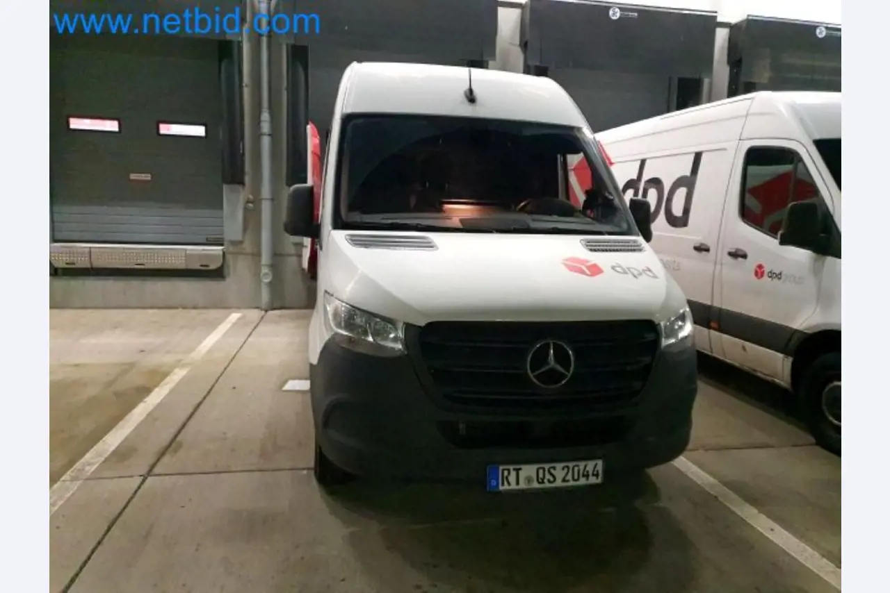 Přepravce balíkové služby-8