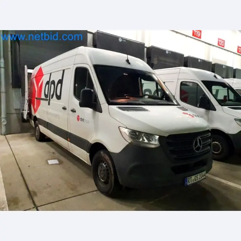 Přepravce balíkové služby-9