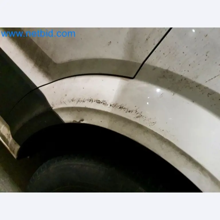 Transporteur van een pakketdienst-13