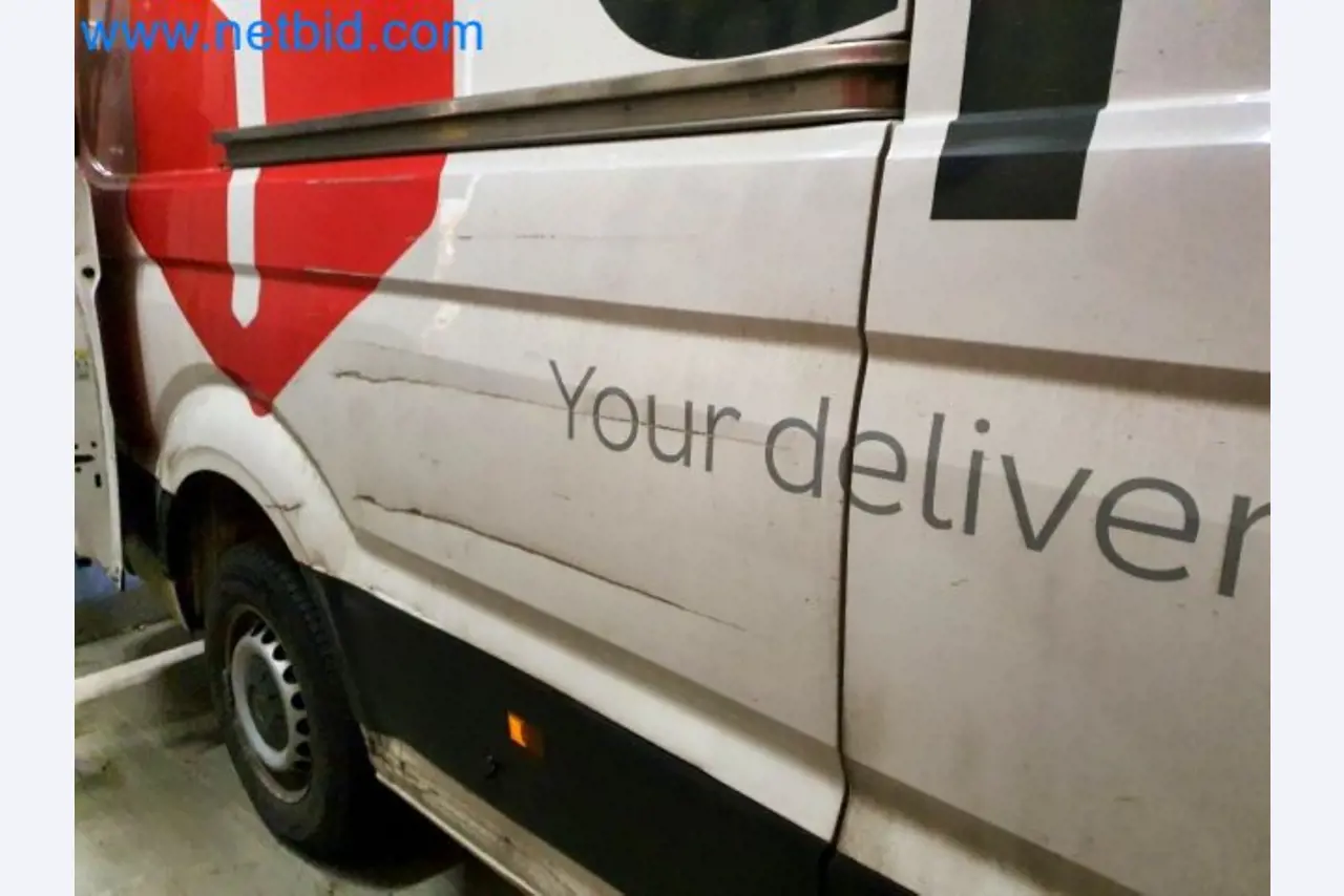 Transporteur van een pakketdienst-17