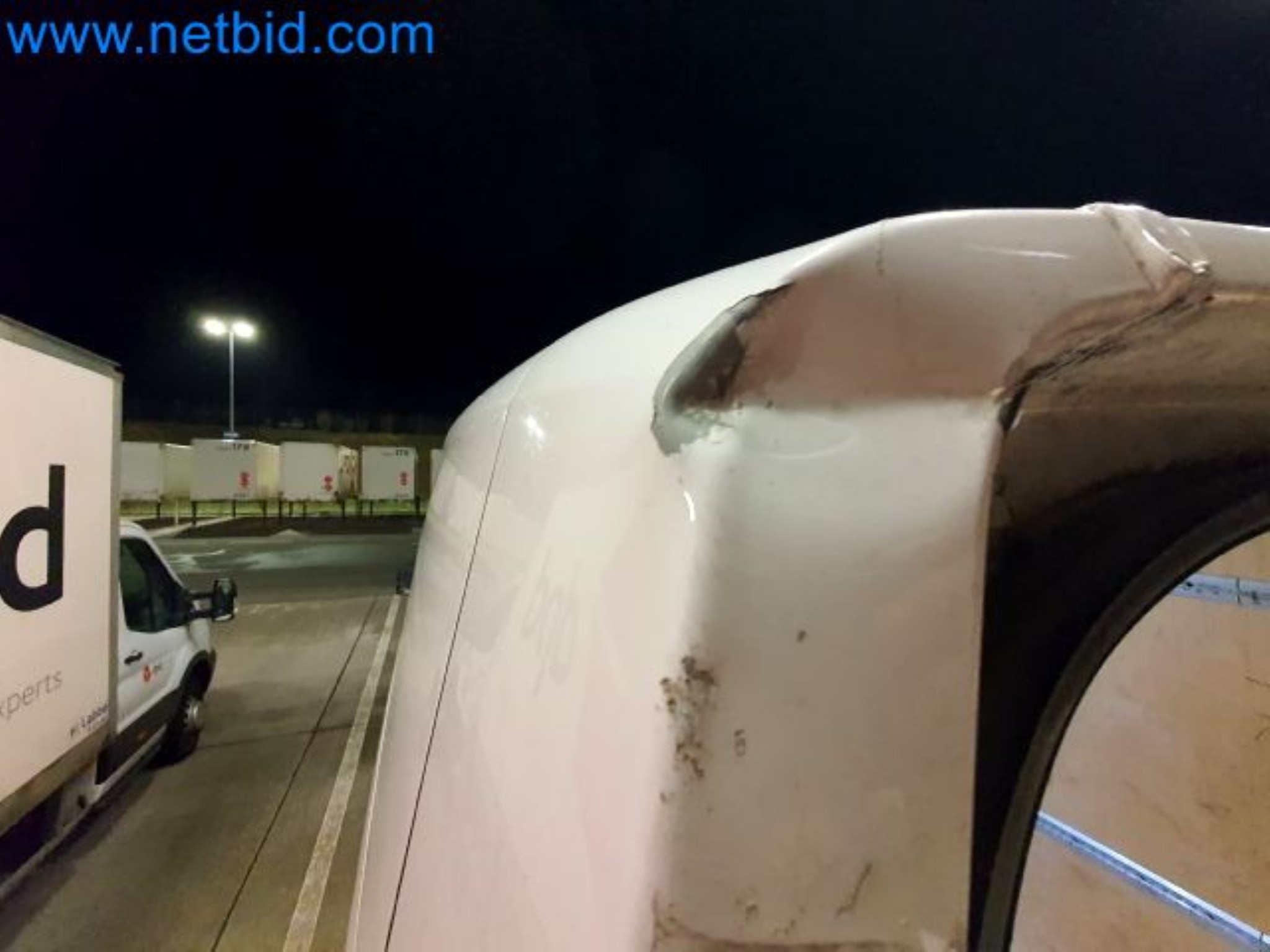 Przewoźnik paczek-19