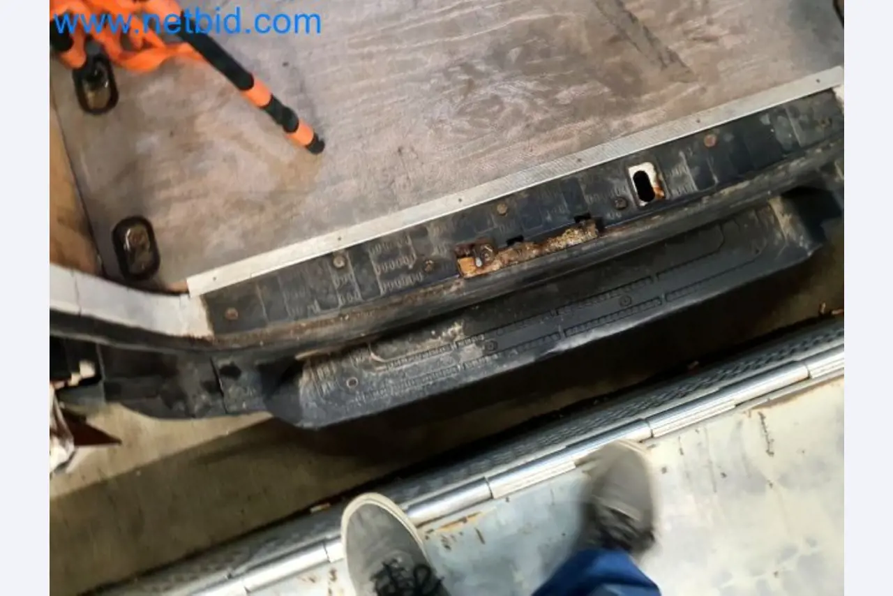 Transporteur van een pakketdienst-25