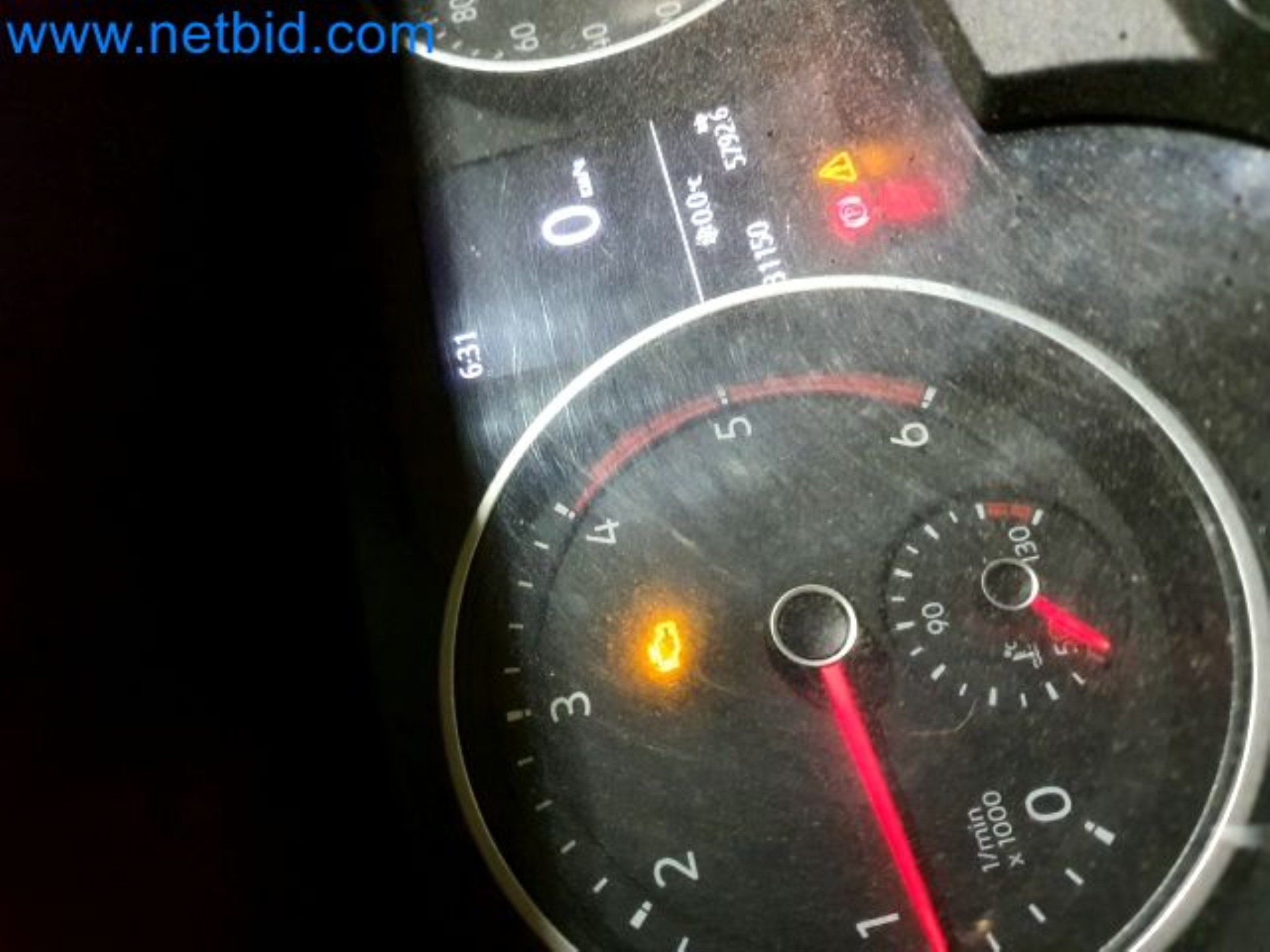 Przewoźnik paczek-38