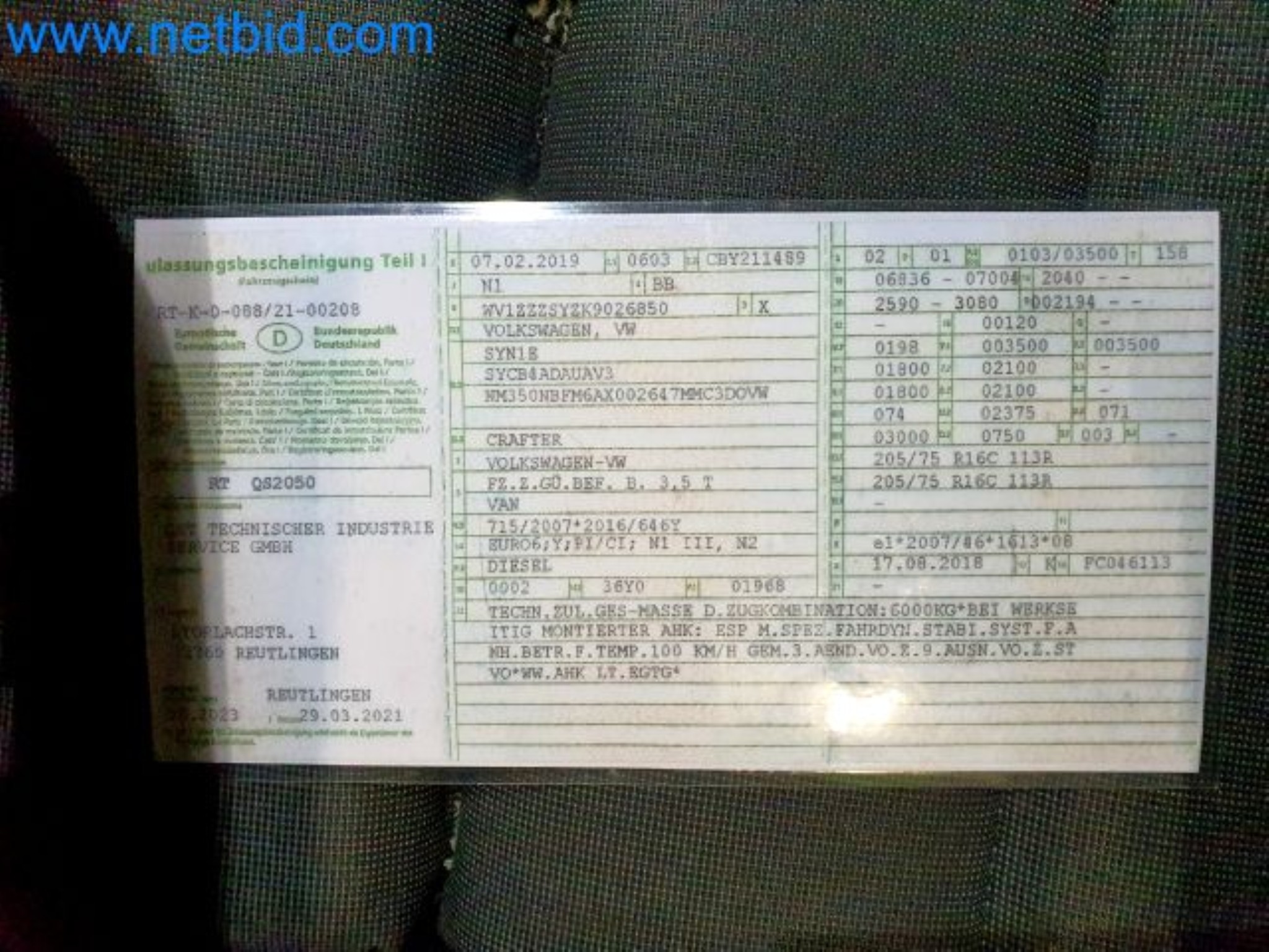 Przewoźnik paczek-41