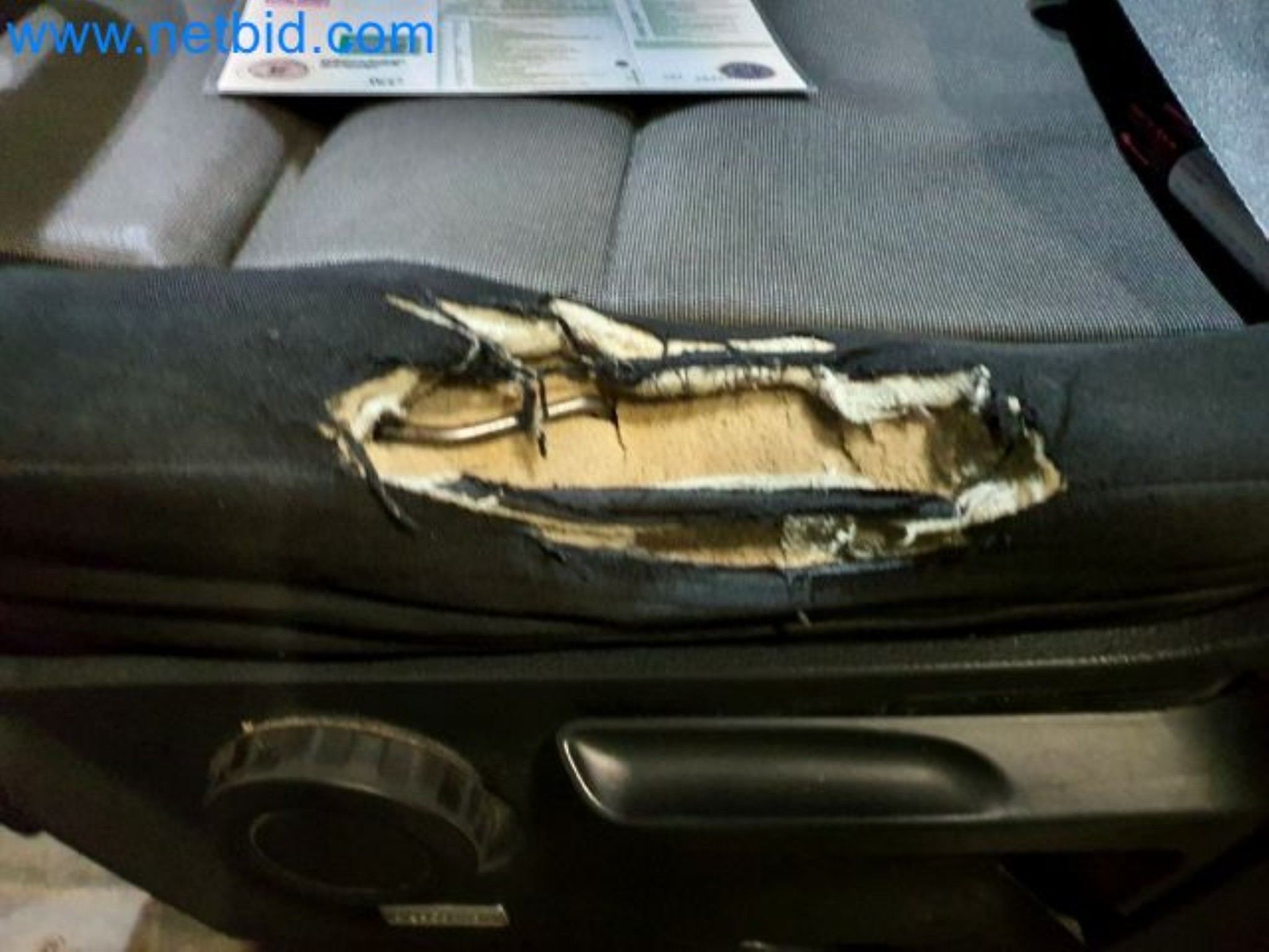 Przewoźnik paczek-44