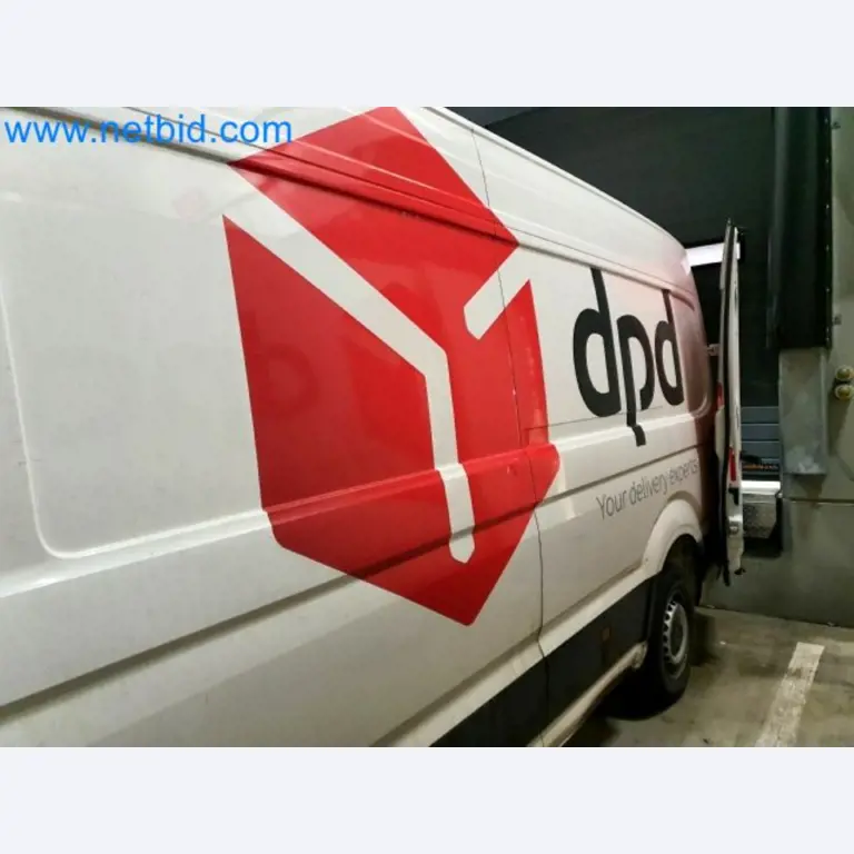 Transporteur van een pakketdienst-5