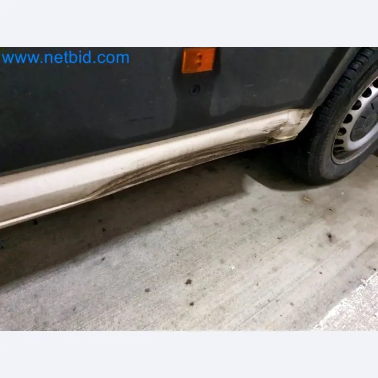 Transporteur van een pakketdienst-6