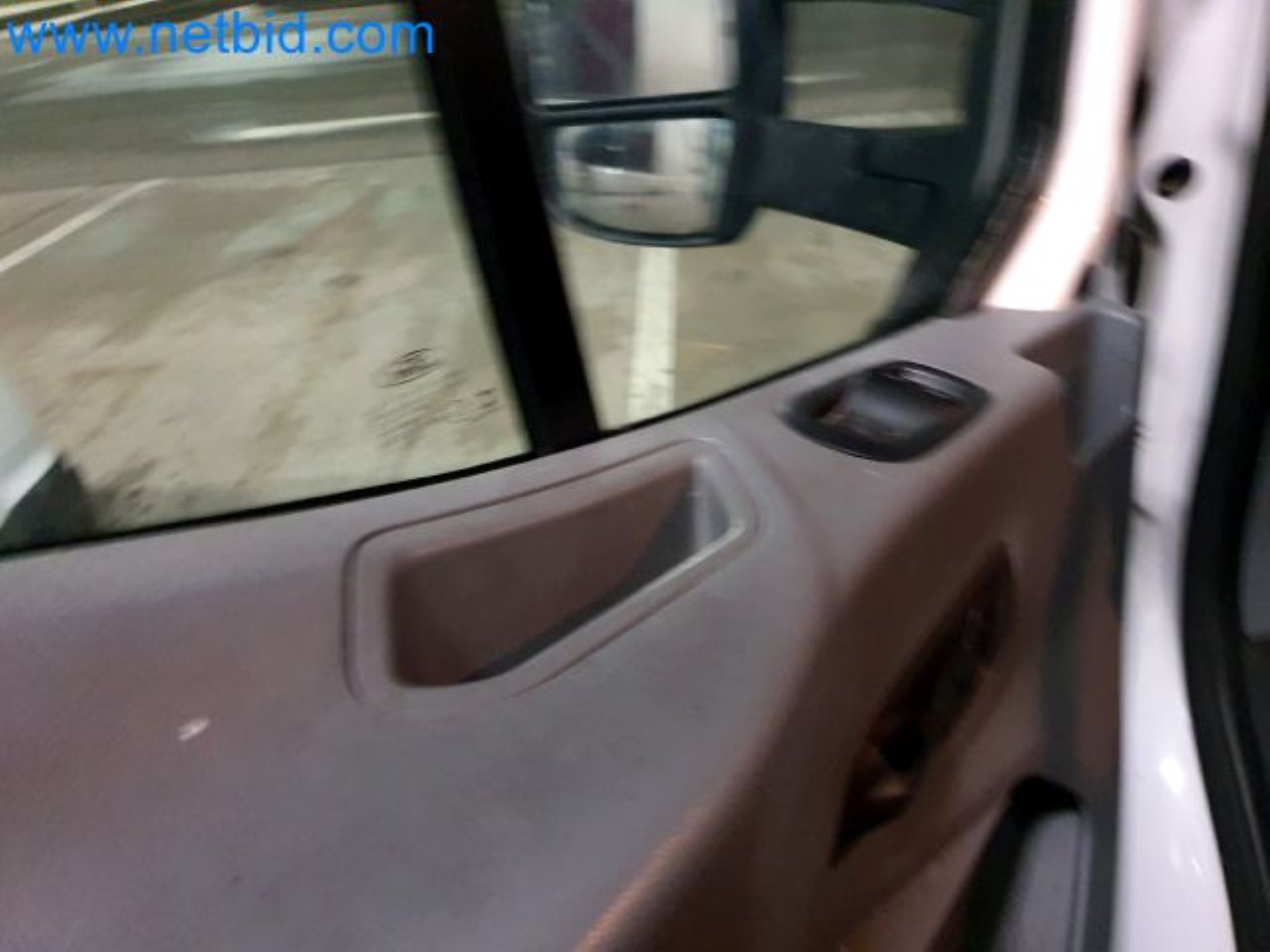 Przewoźnik paczek-10