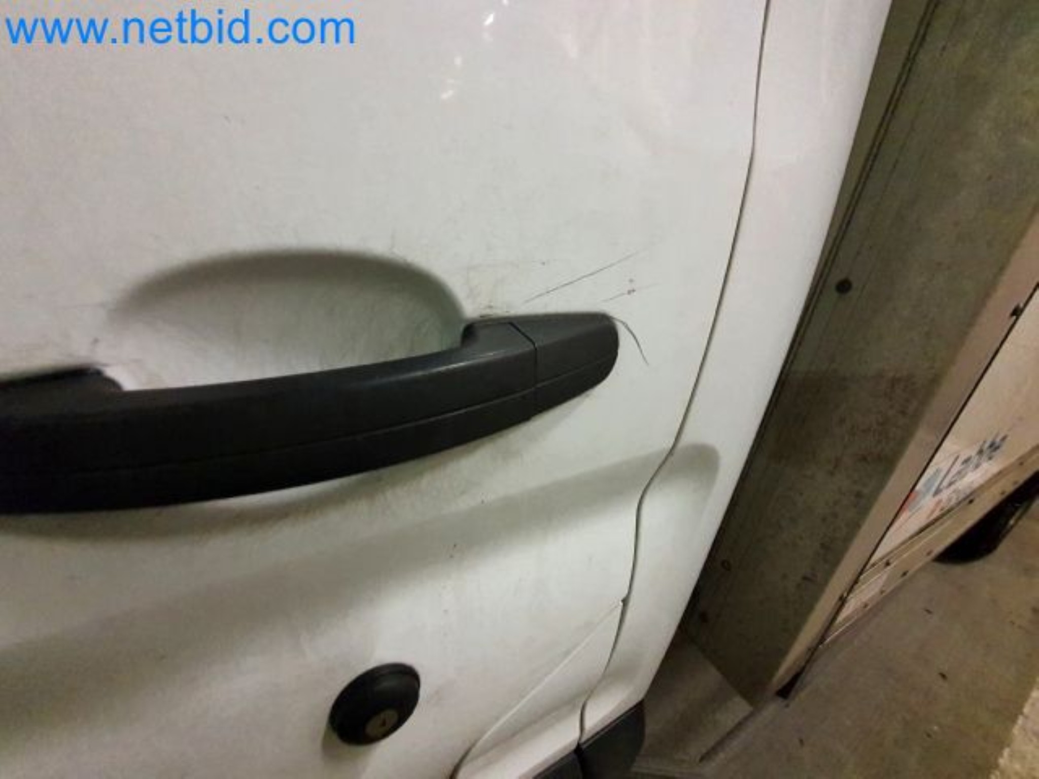 Przewoźnik paczek-14