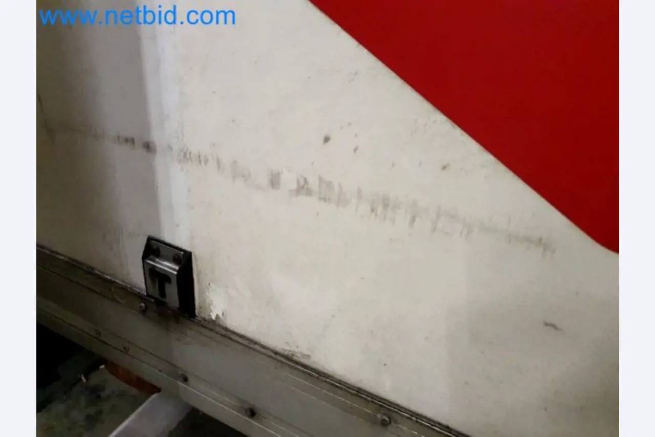 Přepravce balíkové služby-19