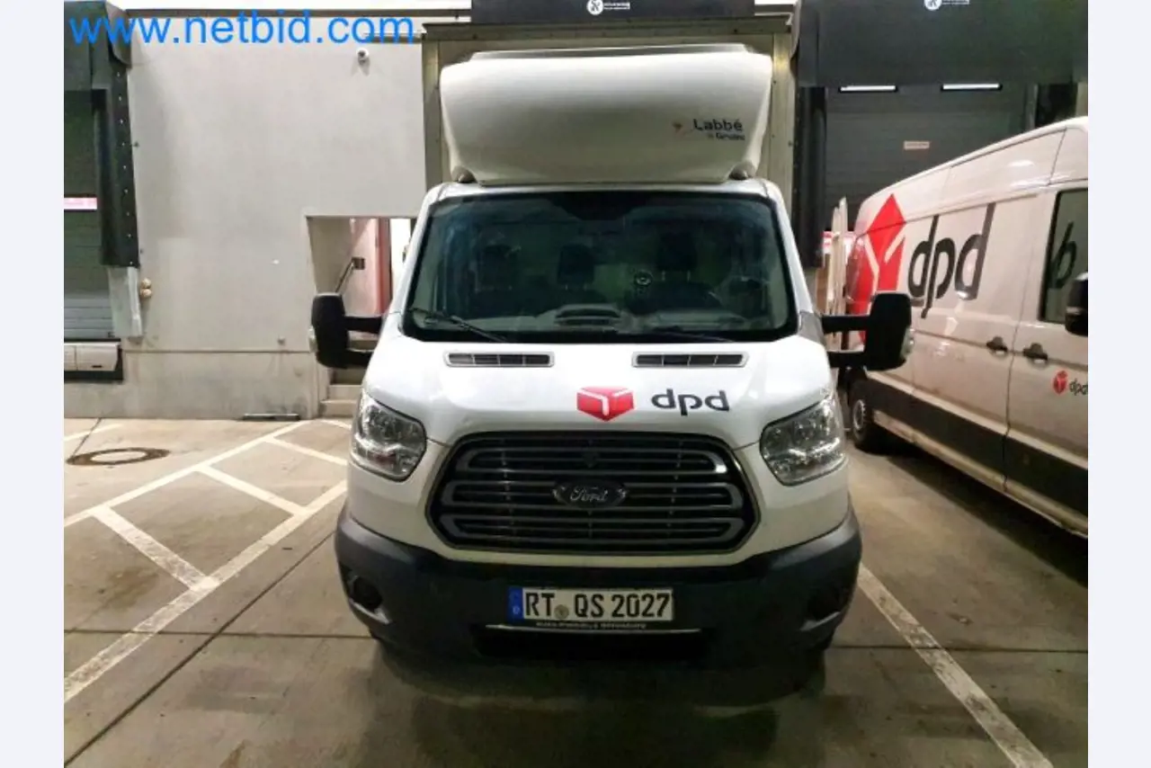 Přepravce balíkové služby-1