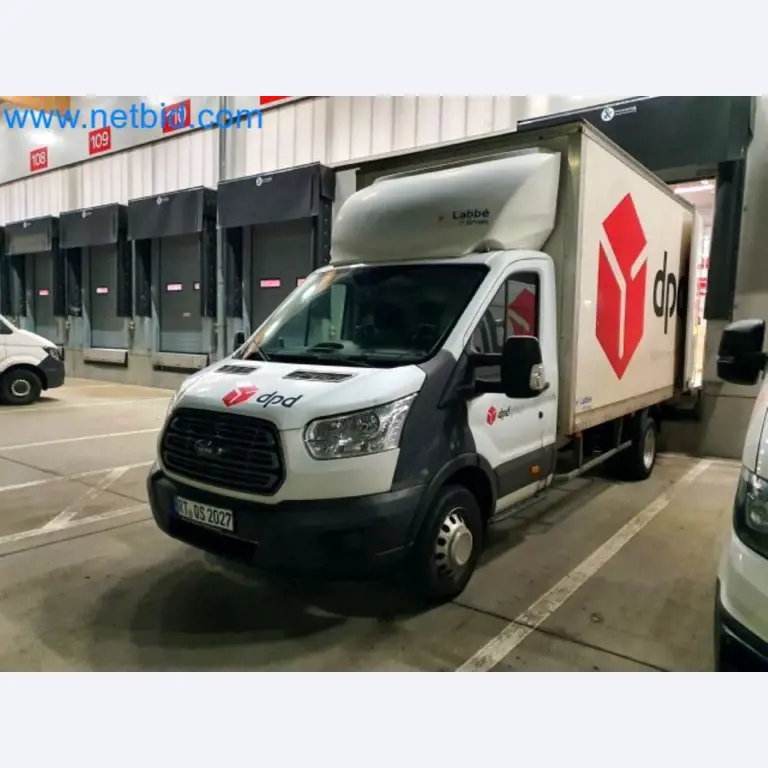 Přepravce balíkové služby-2