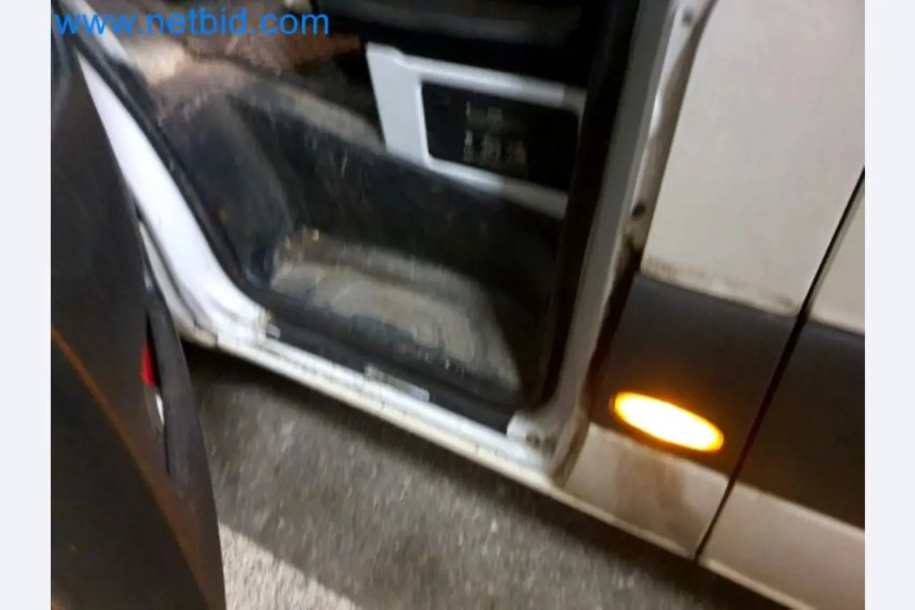 Přepravce balíkové služby-14