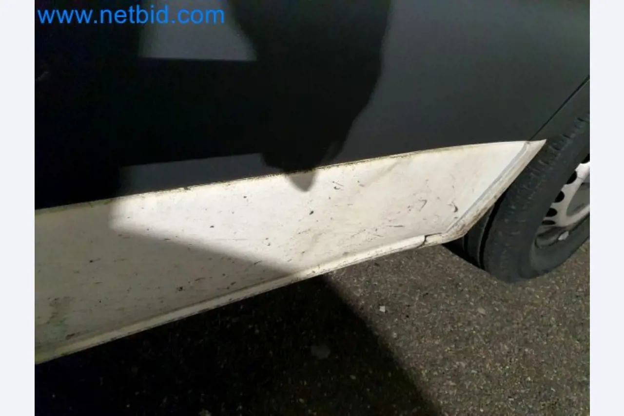 Přepravce balíkové služby-18