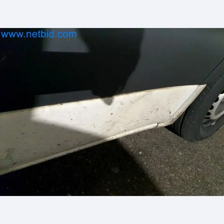 Přepravce balíkové služby-18