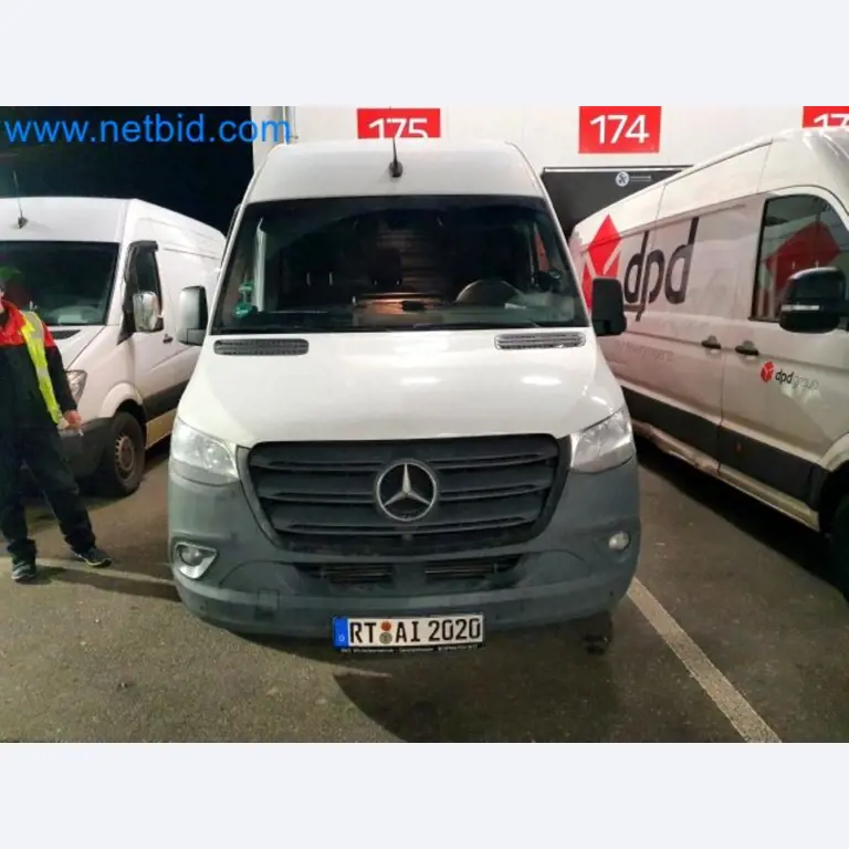 Přepravce balíkové služby-1