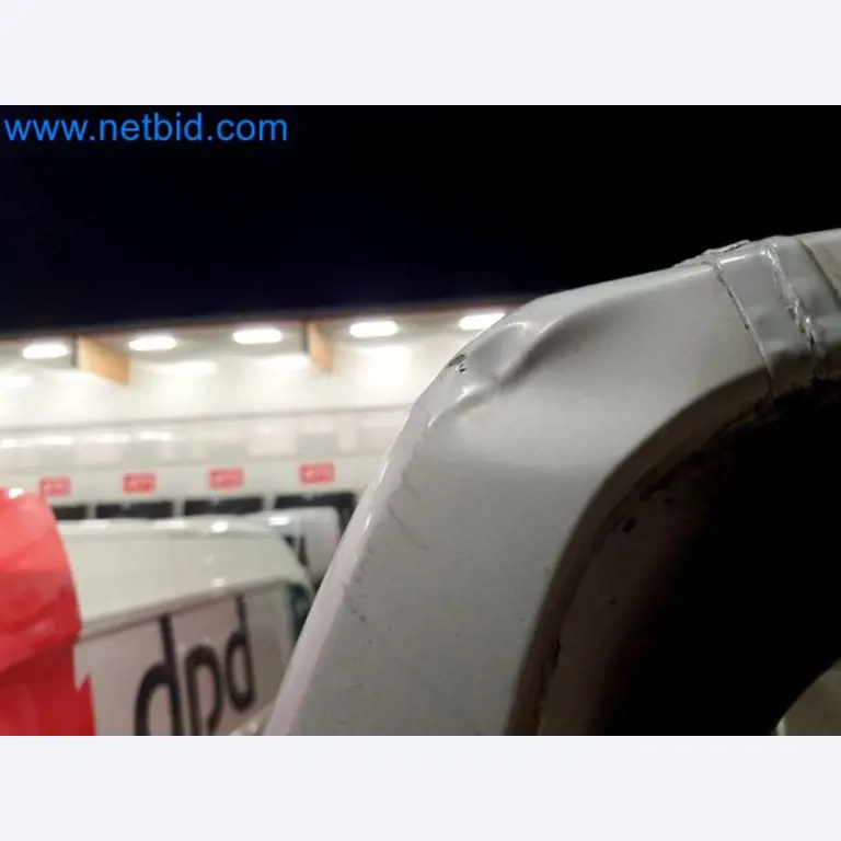 Přepravce balíkové služby-29