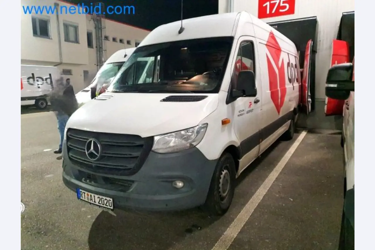 Přepravce balíkové služby-2