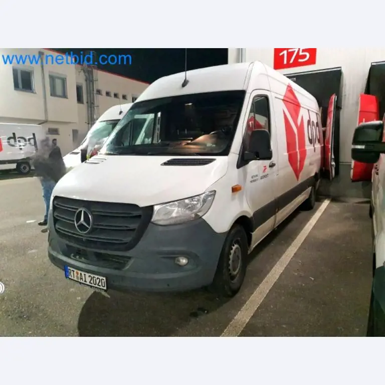 Přepravce balíkové služby-2