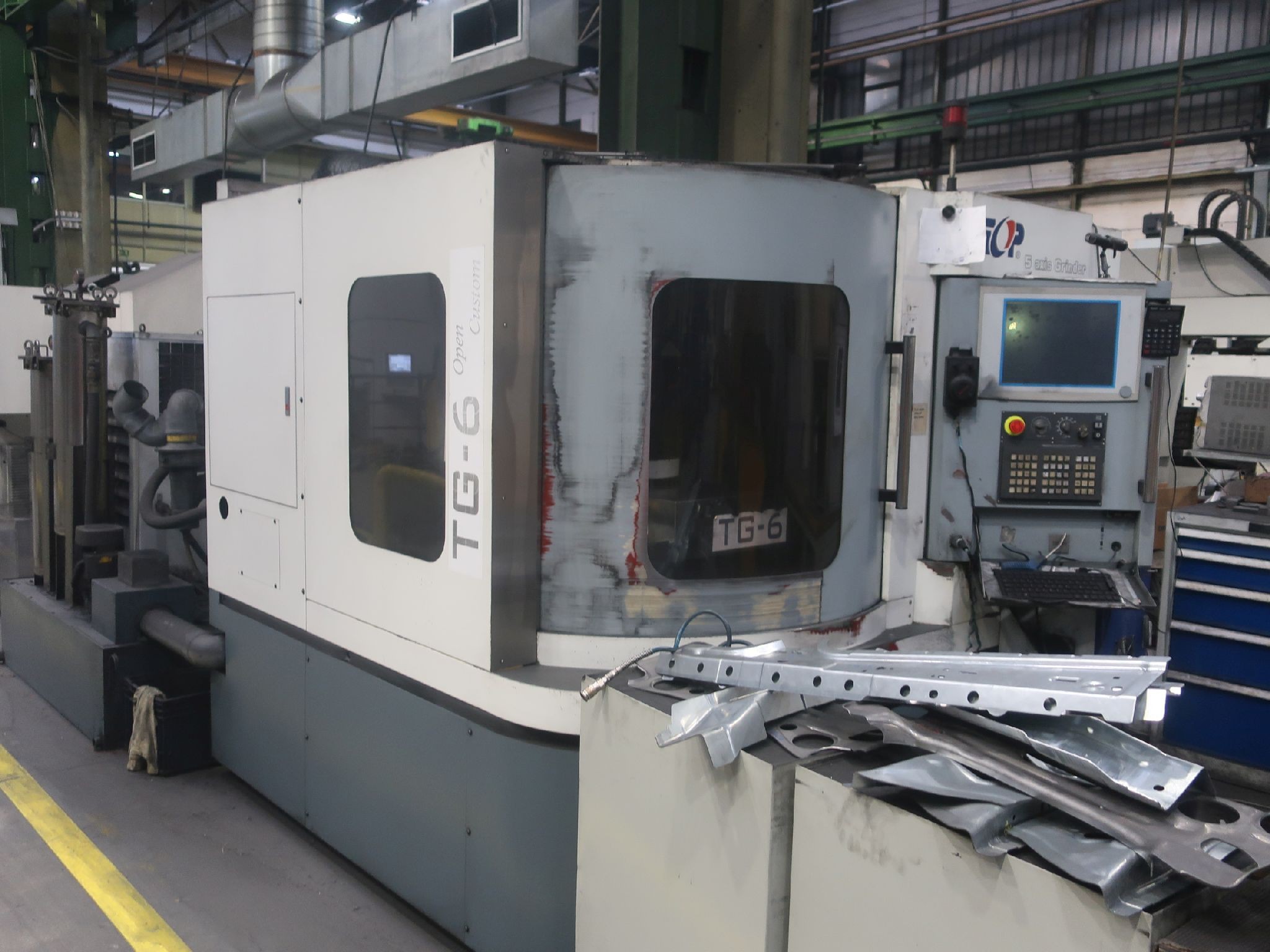 Todos los activos de EMO Orodjarna d.o.o. (maquinaria y equipos, así como bienes inmuebles).-25