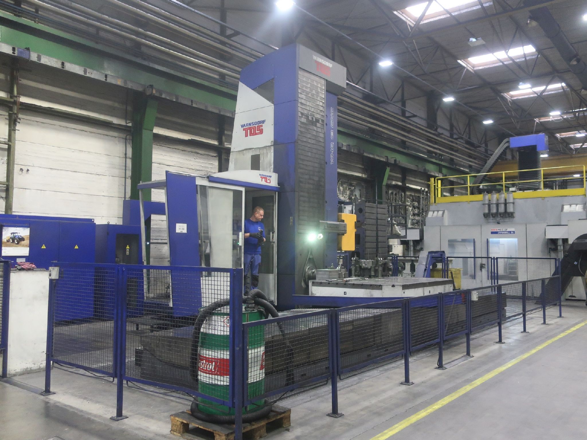 Todos los activos de EMO Orodjarna d.o.o. (maquinaria y equipos, así como bienes inmuebles).-31