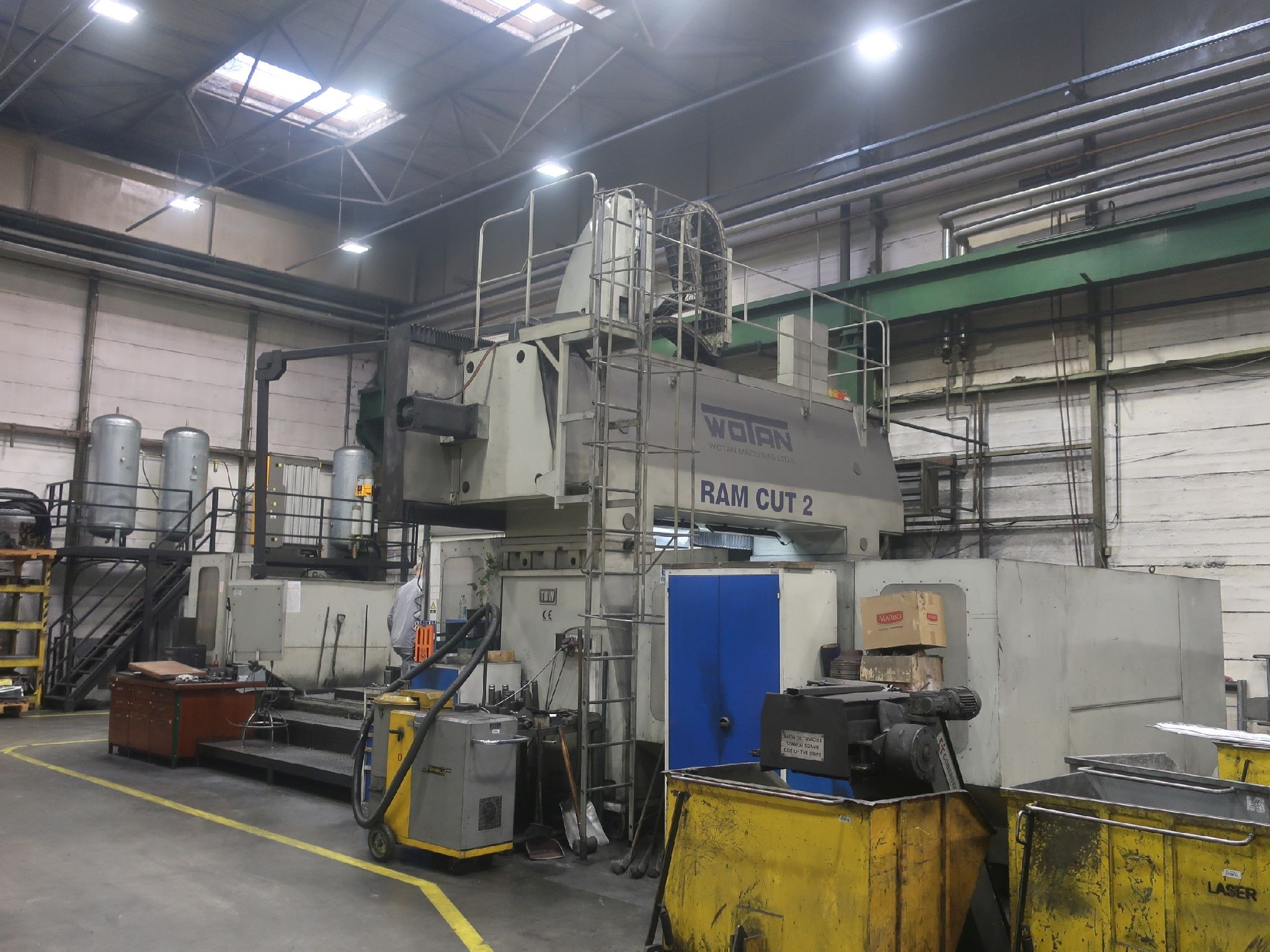 Todos los activos de EMO Orodjarna d.o.o. (maquinaria y equipos, así como bienes inmuebles).-32