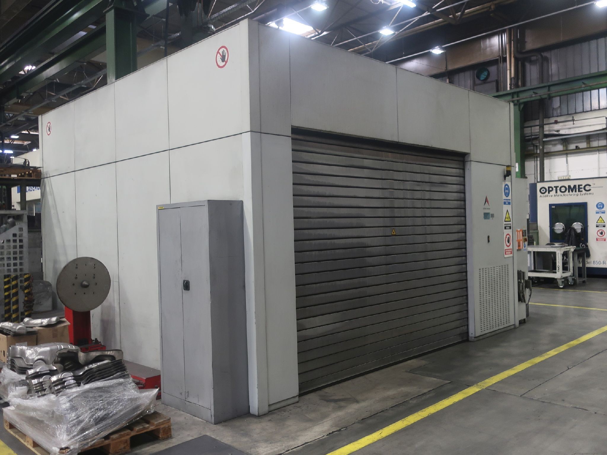 Todos los activos de EMO Orodjarna d.o.o. (maquinaria y equipos, así como bienes inmuebles).-4