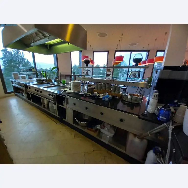 Gastgewerbe- und Verpflegungseinrichtungen eines Hotel-Restaurants-11