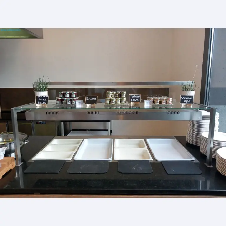 Gastgewerbe- und Verpflegungseinrichtungen eines Hotel-Restaurants-15