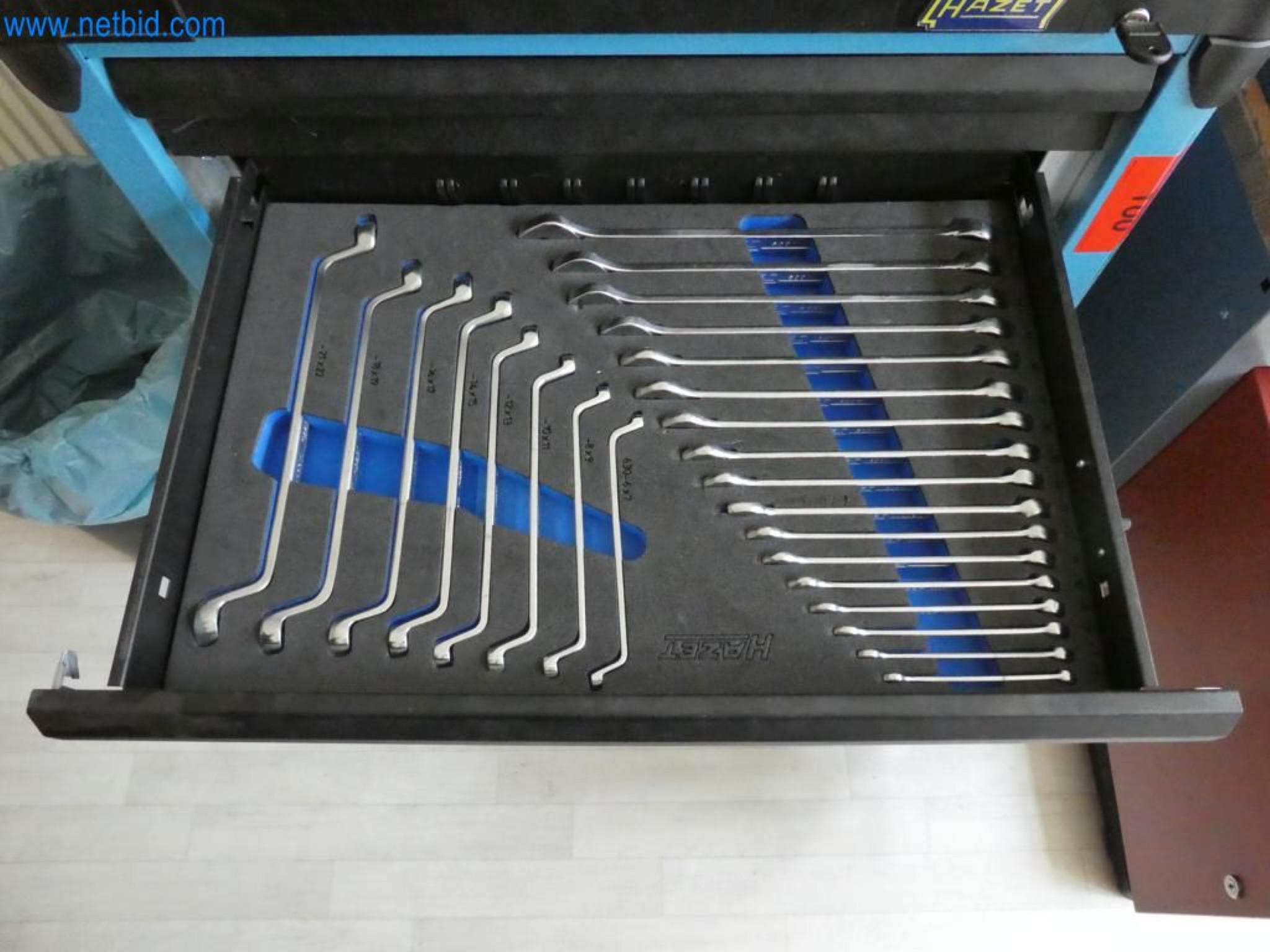 Lekkie roboty, roboty uniwersalne, systemy kamer-6