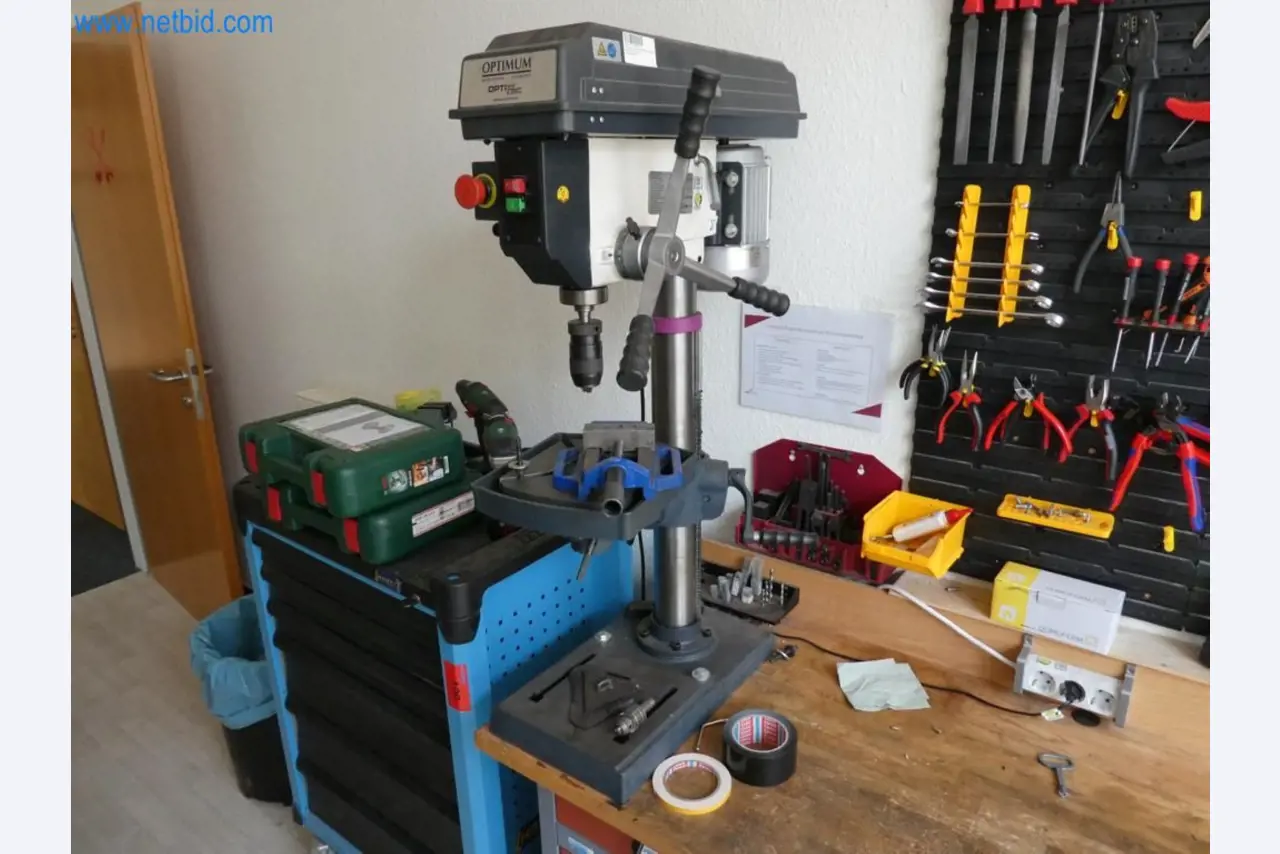 Lekkie roboty, roboty uniwersalne, systemy kamer-6