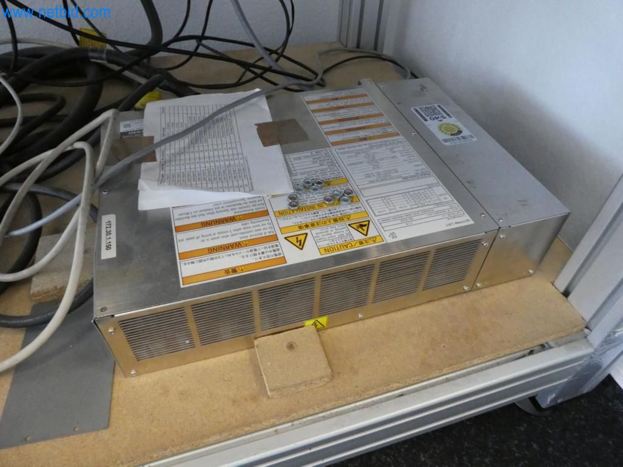 Lekkie roboty, roboty uniwersalne, systemy kamer-4