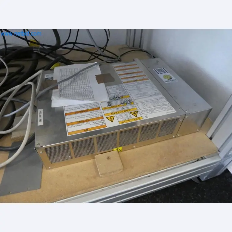 Lekkie roboty, roboty uniwersalne, systemy kamer-4