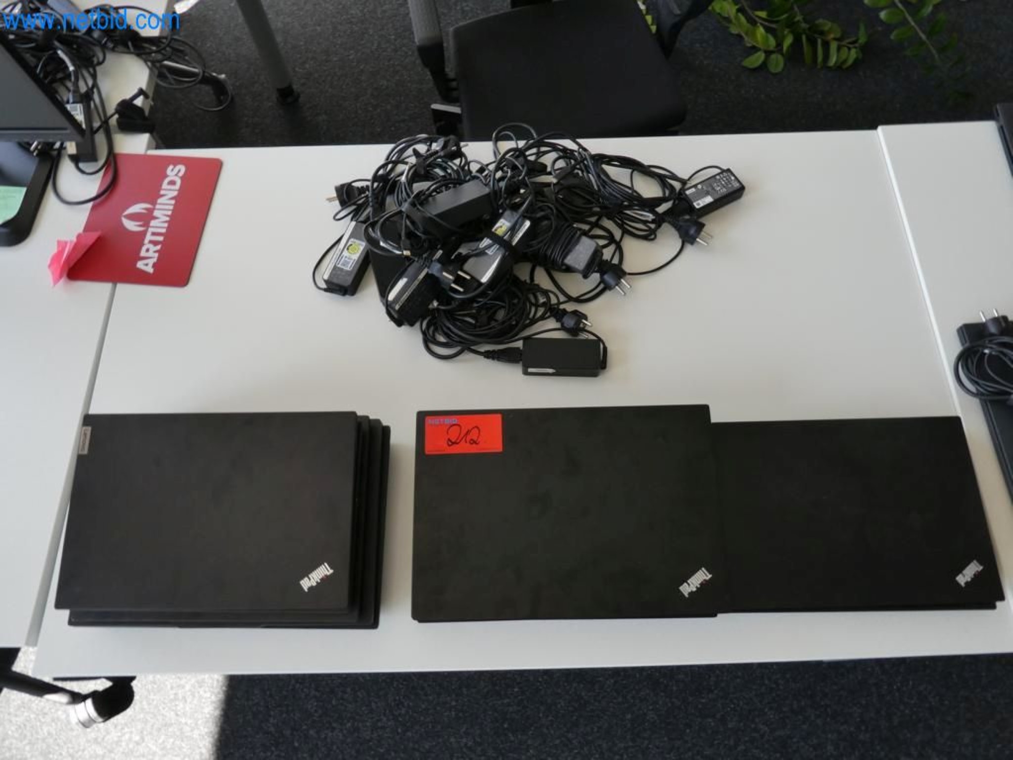 Lekkie roboty, roboty uniwersalne, systemy kamer-1