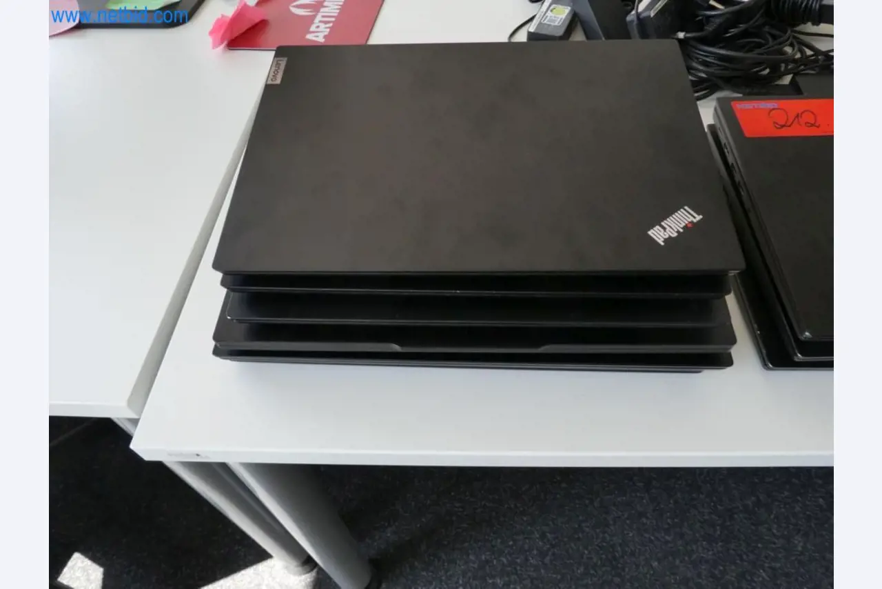 Lekkie roboty, roboty uniwersalne, systemy kamer-3