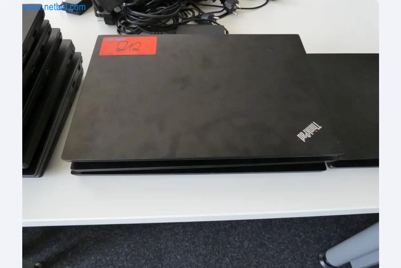 Lekkie roboty, roboty uniwersalne, systemy kamer-7