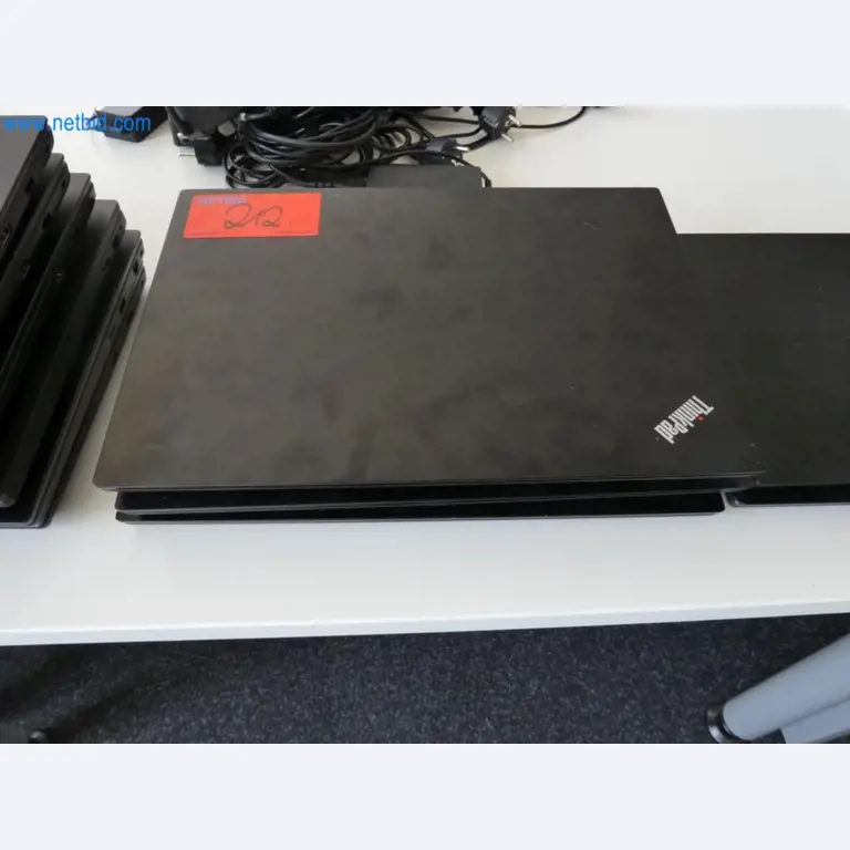 Lekkie roboty, roboty uniwersalne, systemy kamer-7