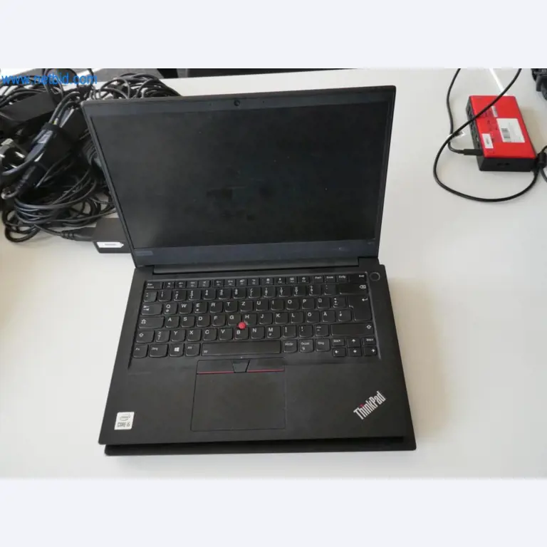 Lekkie roboty, roboty uniwersalne, systemy kamer-9