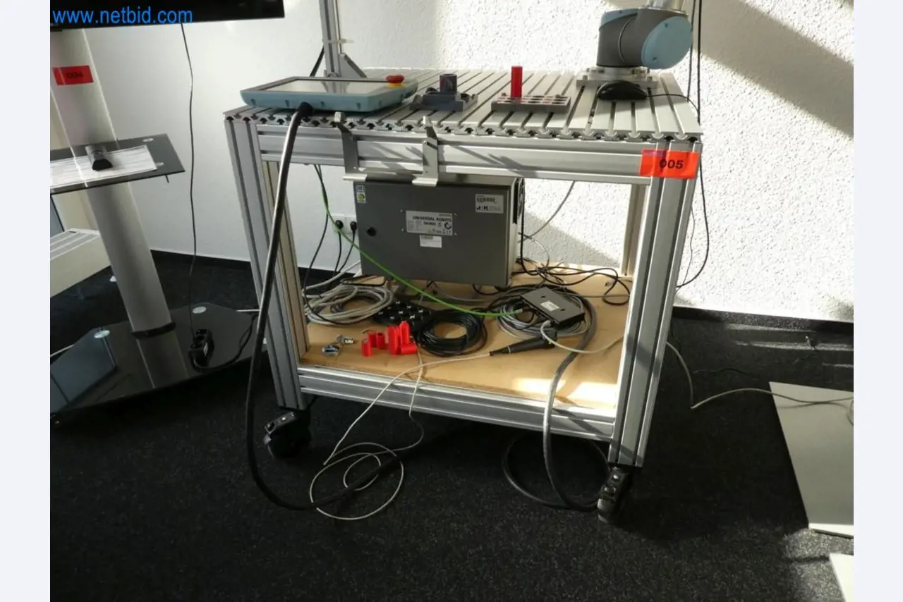 Lekkie roboty, roboty uniwersalne, systemy kamer-3