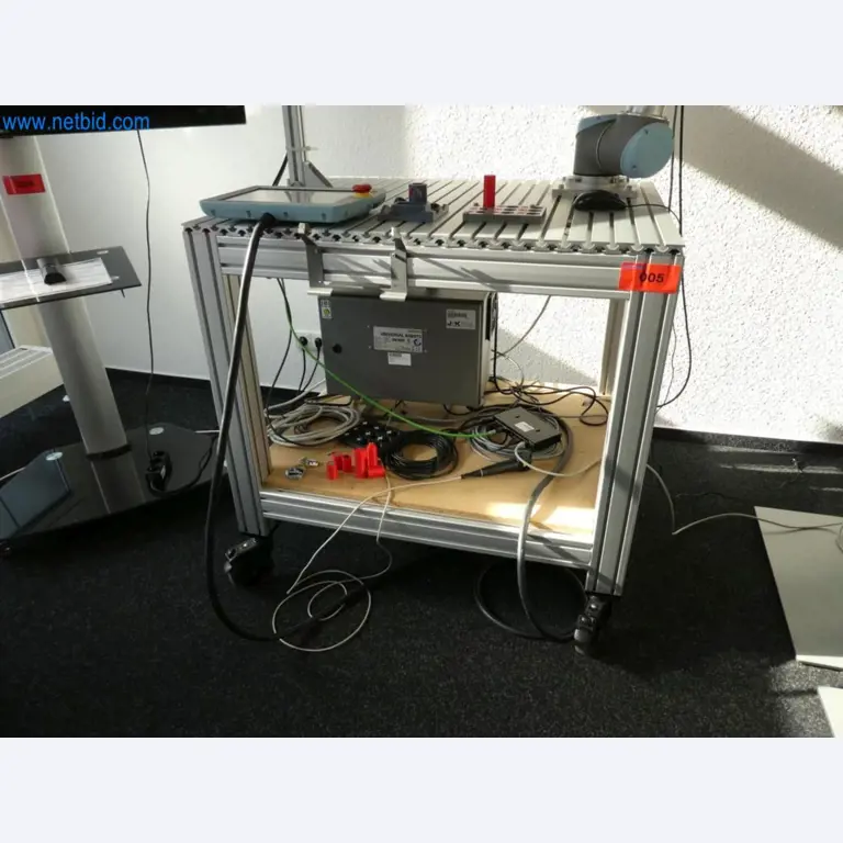 Lekkie roboty, roboty uniwersalne, systemy kamer-3