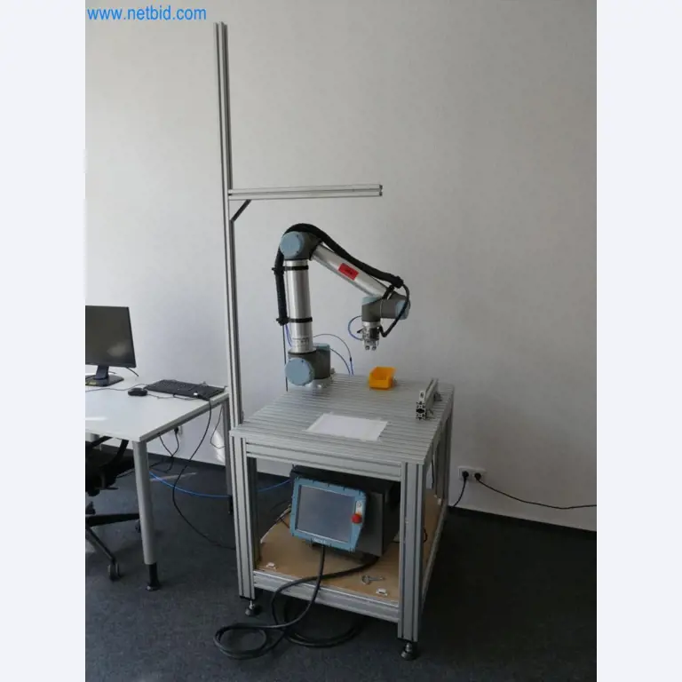 Lekkie roboty, roboty uniwersalne, systemy kamer-1