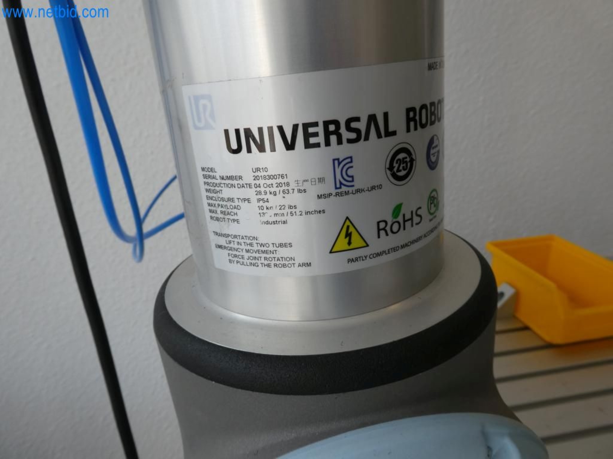 Lekkie roboty, roboty uniwersalne, systemy kamer-2