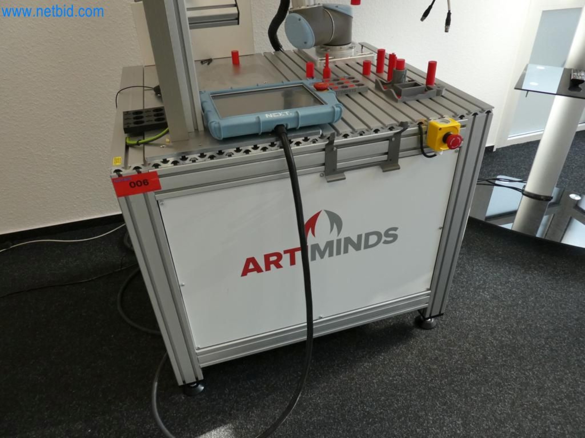 Lekkie roboty, roboty uniwersalne, systemy kamer-5