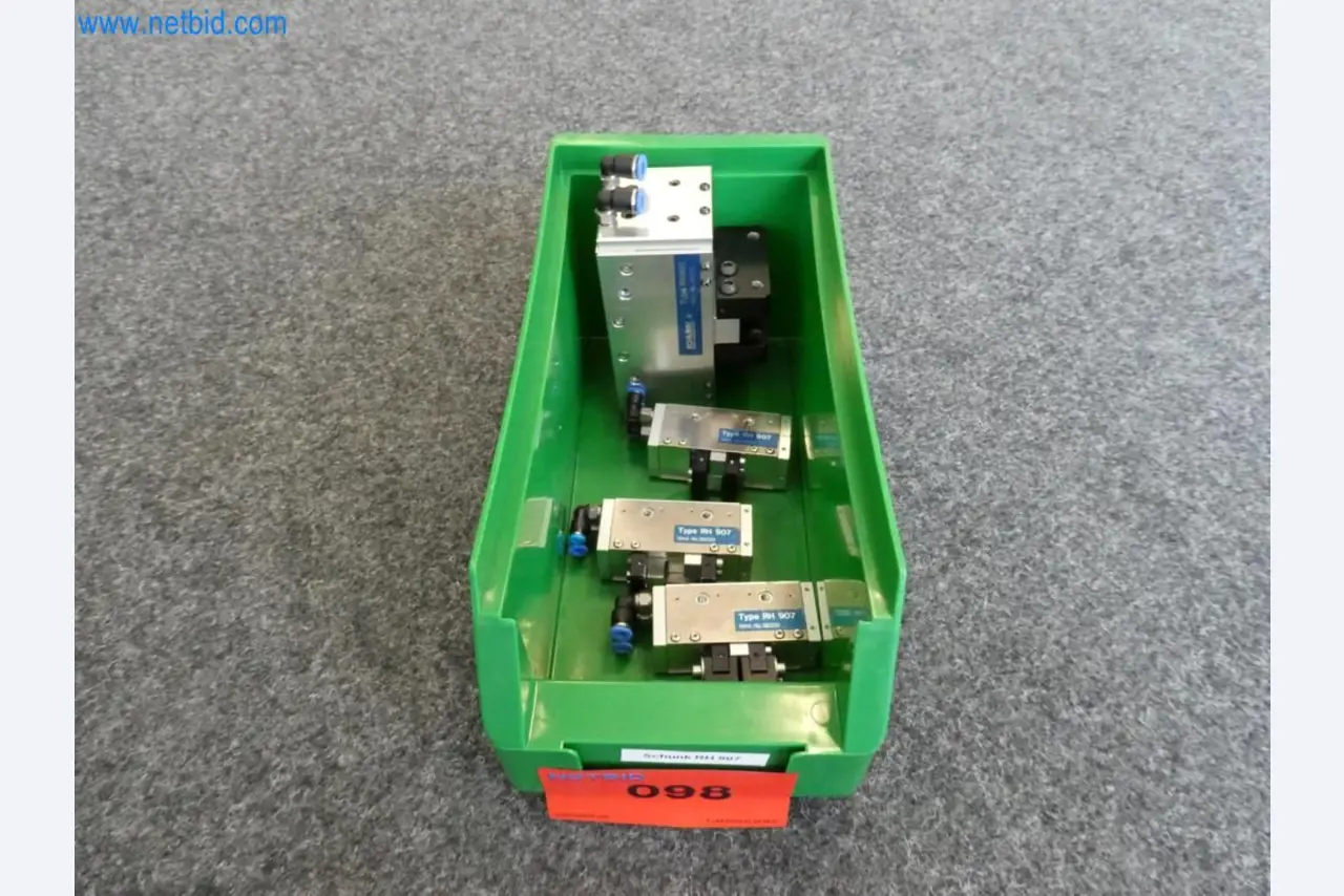 Lekkie roboty, roboty uniwersalne, systemy kamer-2