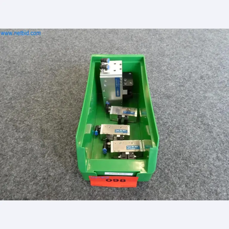 Lekkie roboty, roboty uniwersalne, systemy kamer-2