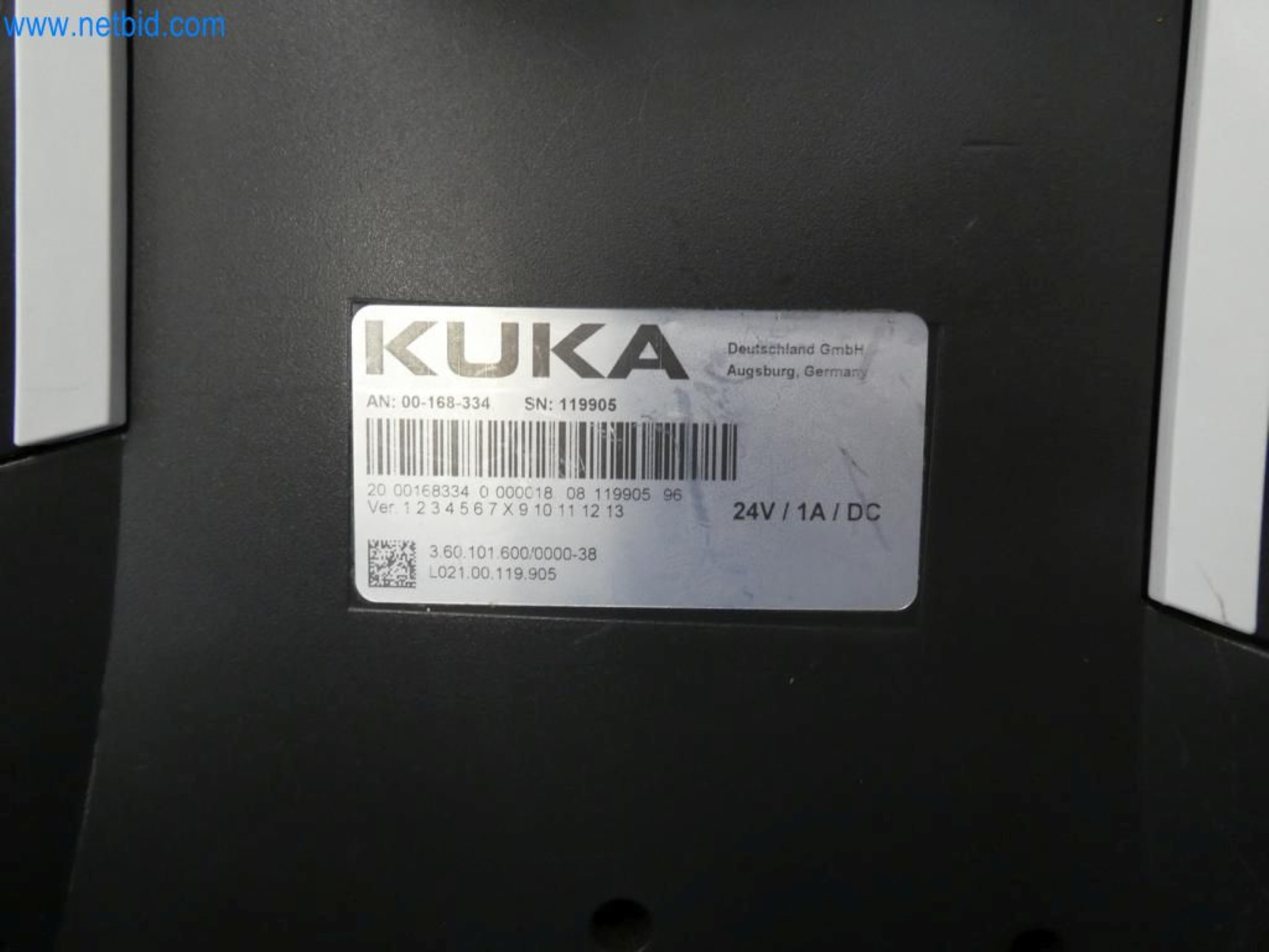 Lekkie roboty, roboty uniwersalne, systemy kamer-5