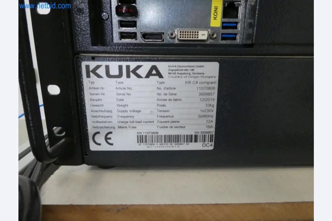 Lekkie roboty, roboty uniwersalne, systemy kamer-7