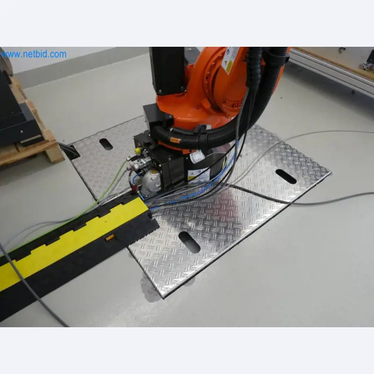 Lekkie roboty, roboty uniwersalne, systemy kamer-3