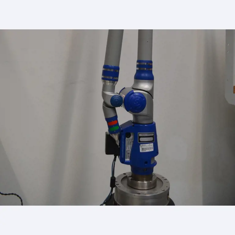 Roboty, maszyny do obróbki metalu i pojazdy-1